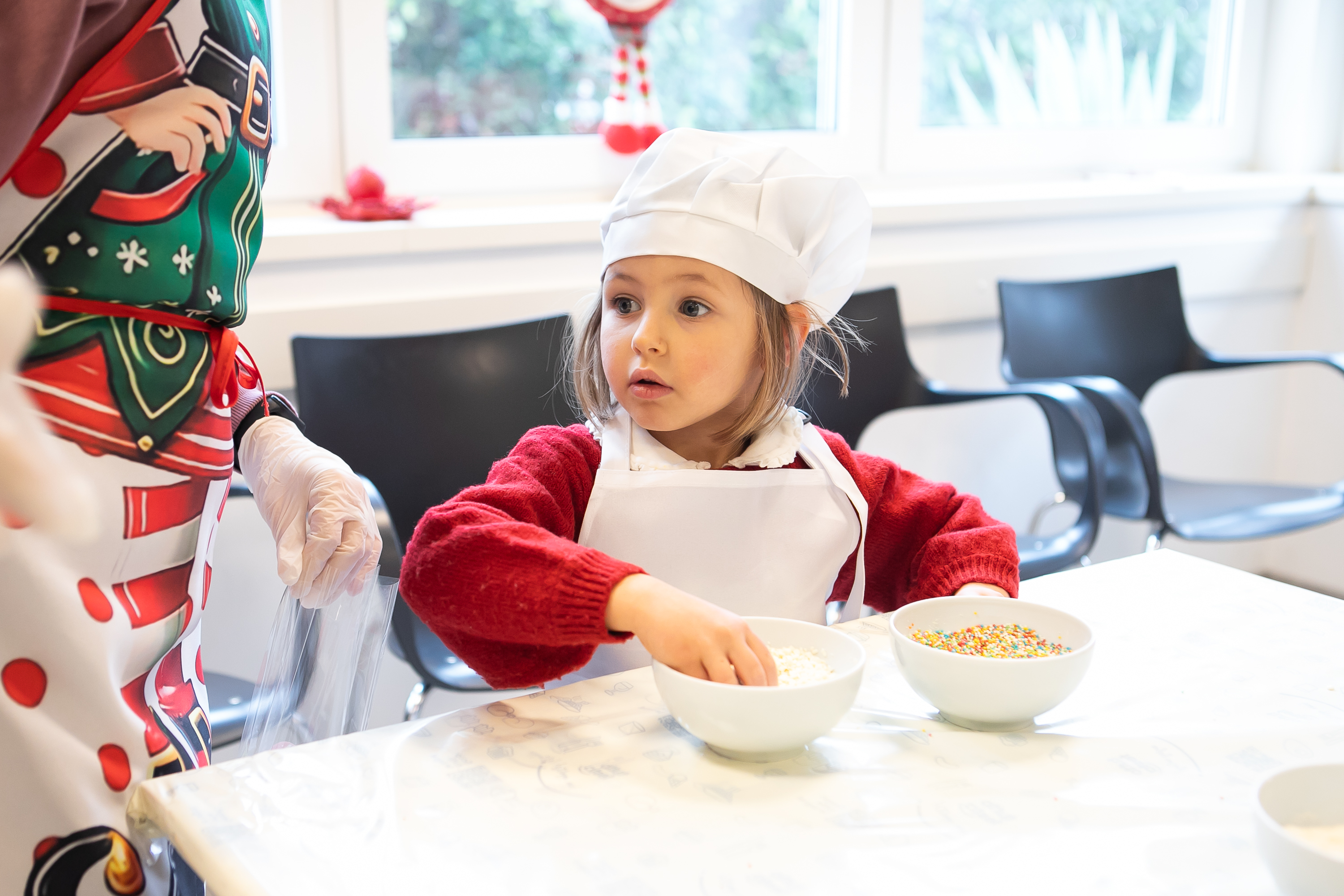 "La Casa degli Elfi" <br>dove i bambini <br>possono sentirsi i veri aiutanti <br>di Babbo Natale